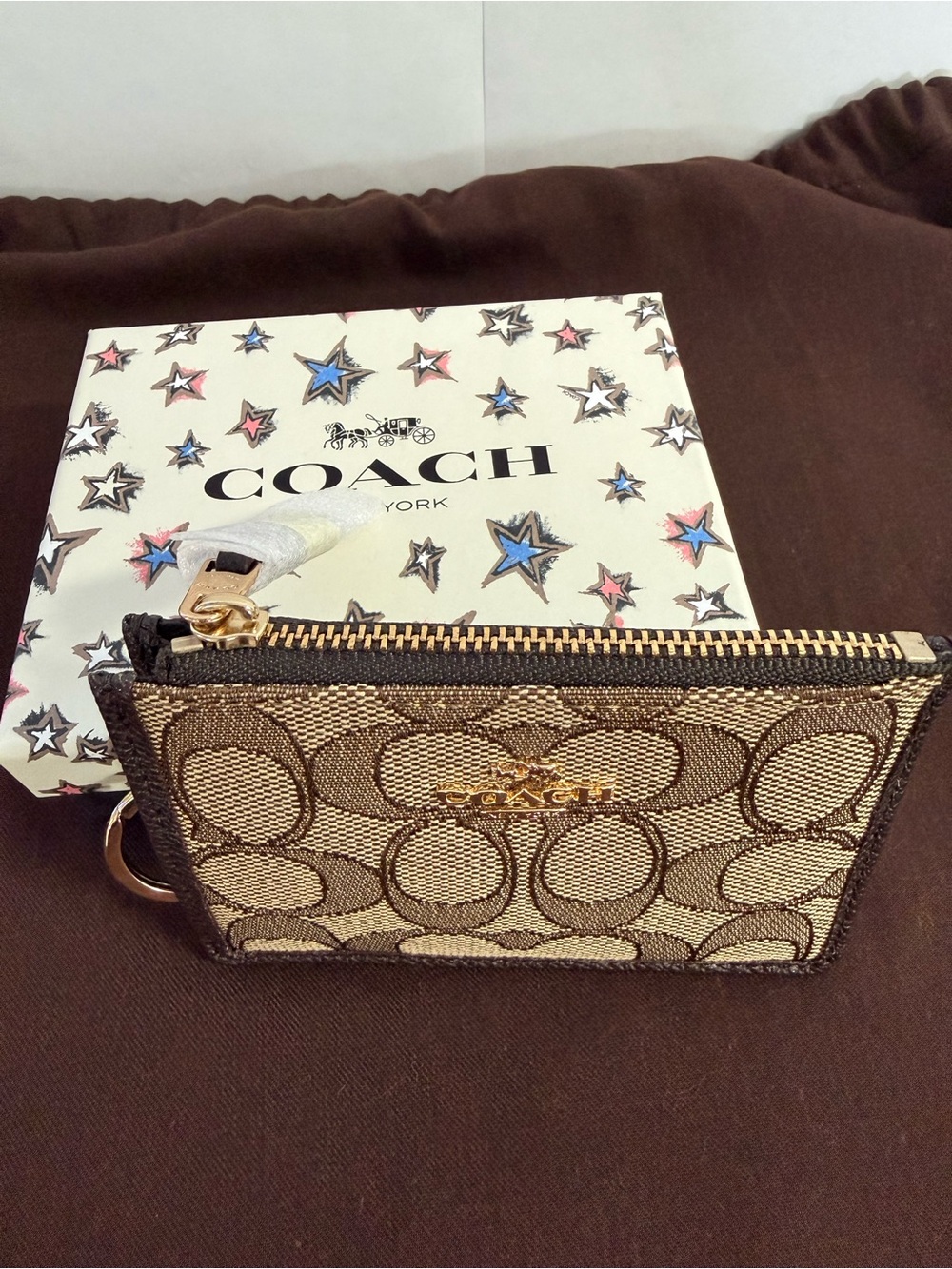 Coach Signature Canvas ID Card Case with Gold Hardware - Picture 6 of 9